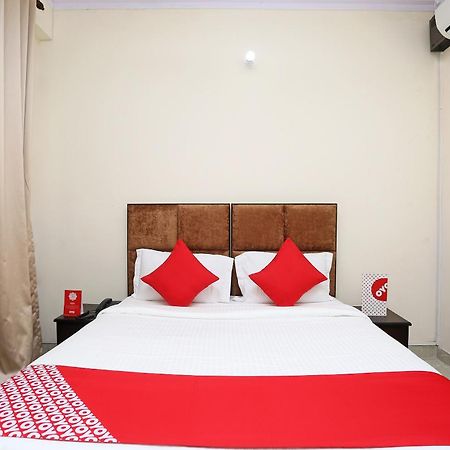 Hotel O Awesome Villa Near Appu Ghar Γκουργκάον Εξωτερικό φωτογραφία